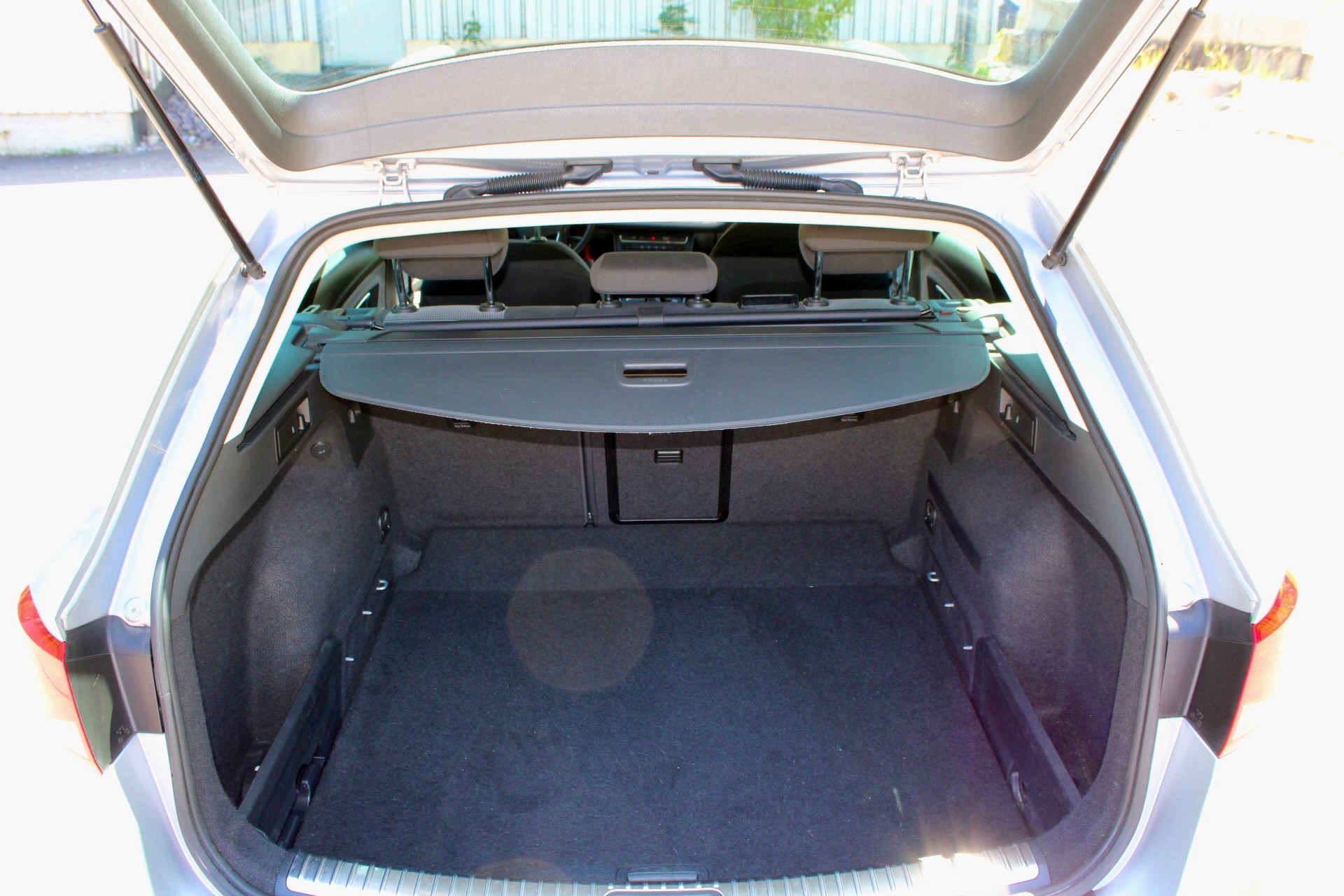 SEAT Leon ST 1.6 TDI CR Style DSG-image-11