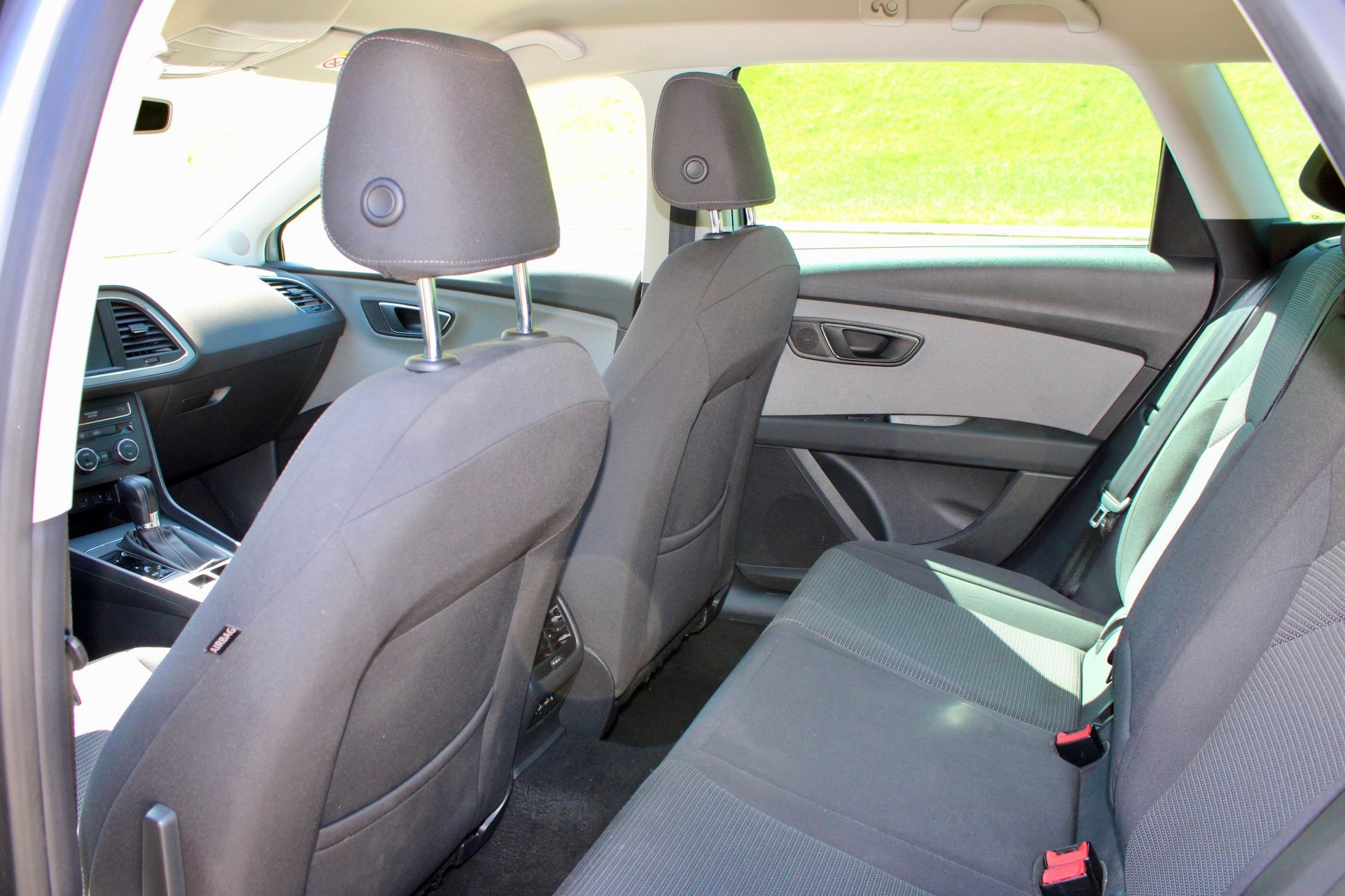 SEAT Leon ST 1.6 TDI CR Style DSG-image-10