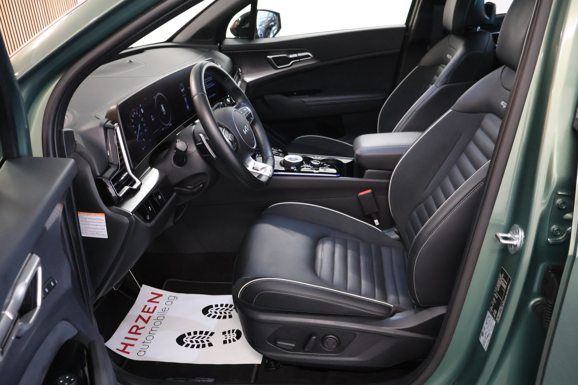 KIA Sportage 1.6T-GDi MHEV GT-Line 4x4 7DCT-image-8