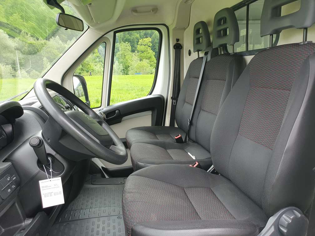 PEUGEOT Boxer Kaw. 335 L2H2 2.0 BlueHDi 130 Active-image-13
