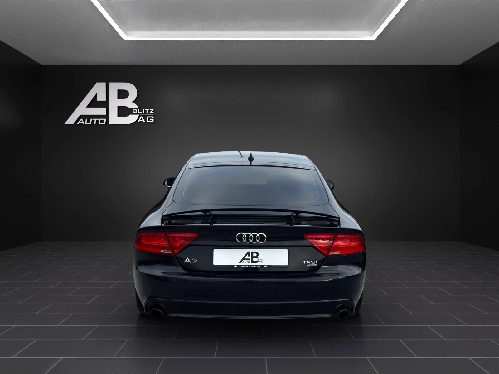 AUDI A7 Sportback 3.0 TFSI quattro-image-3