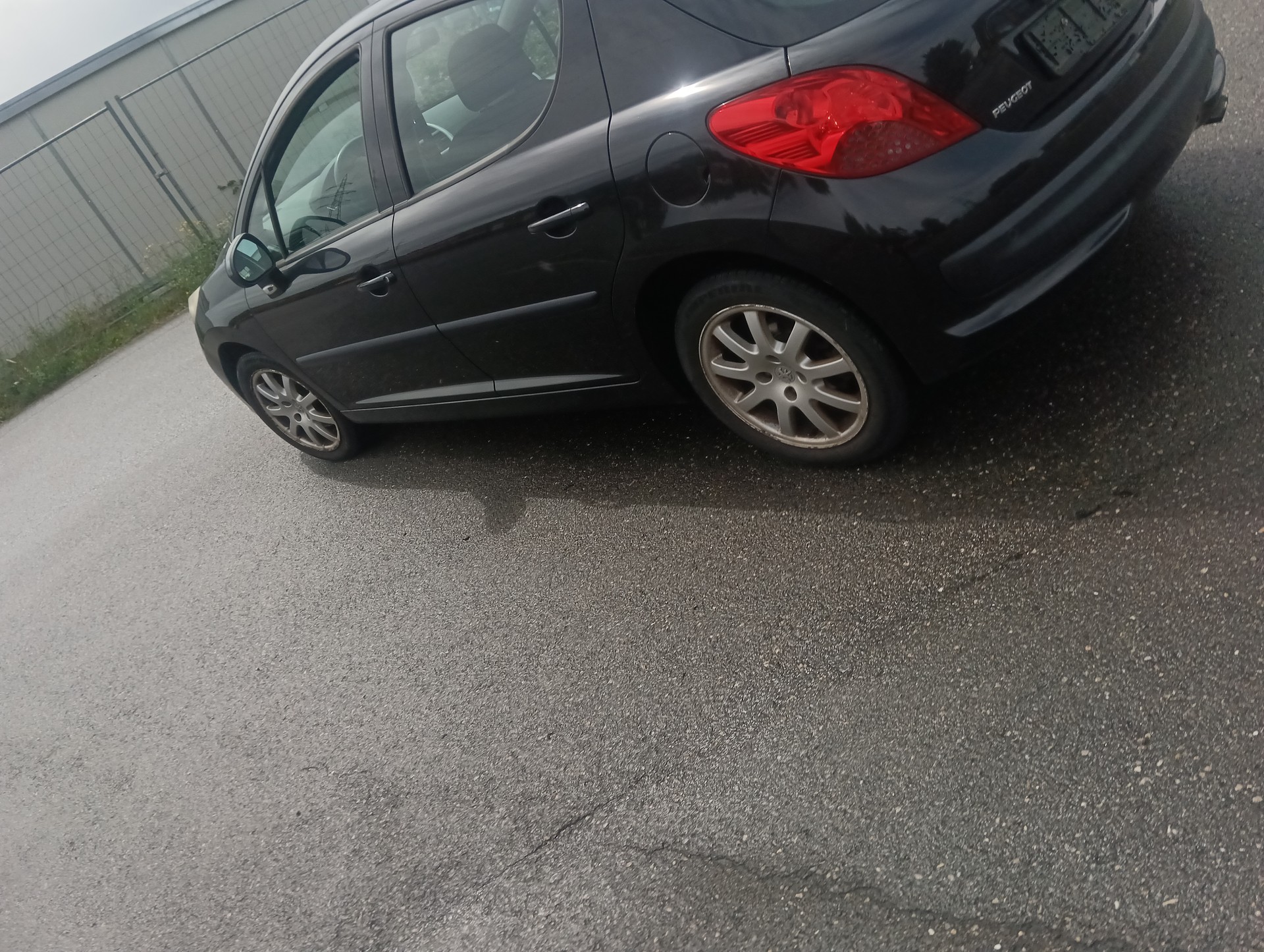 PEUGEOT 207 1.6 16V XS-image-4