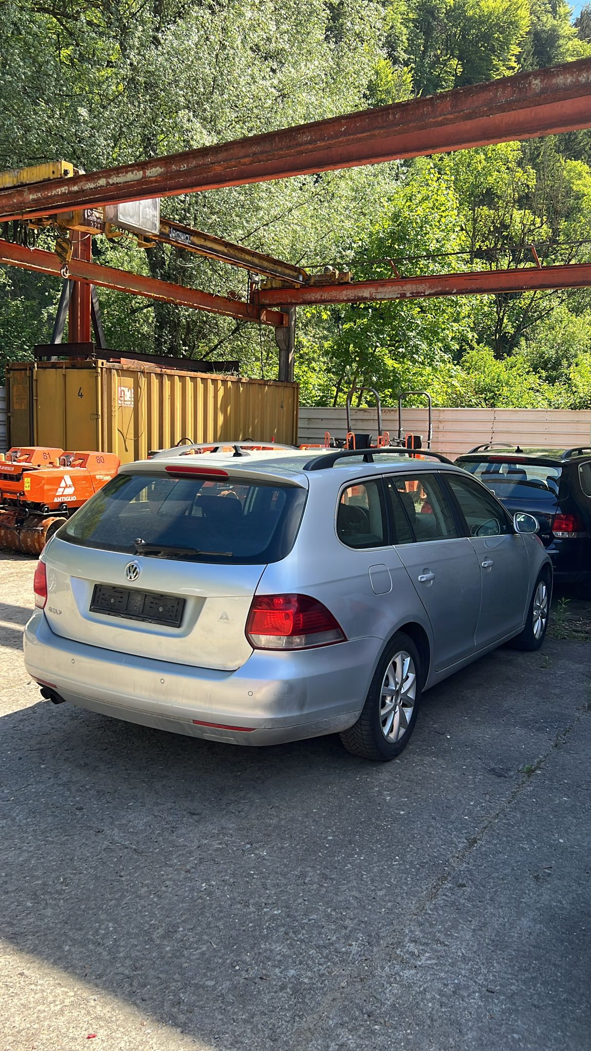 VW Golf Variant 1.4 TSI Highline-image-2