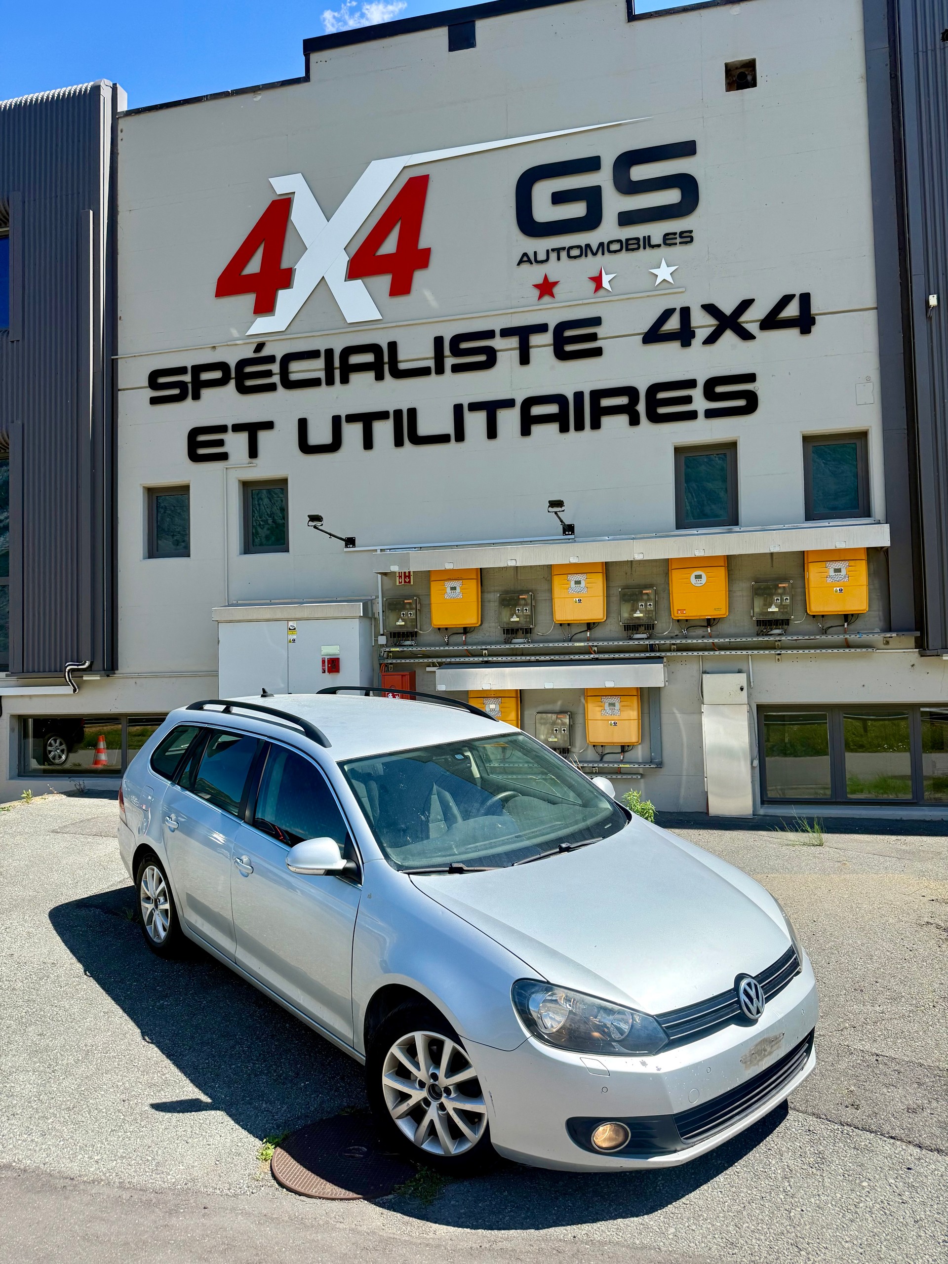 VW Golf Variant 1.4 TSI Highline-image-0