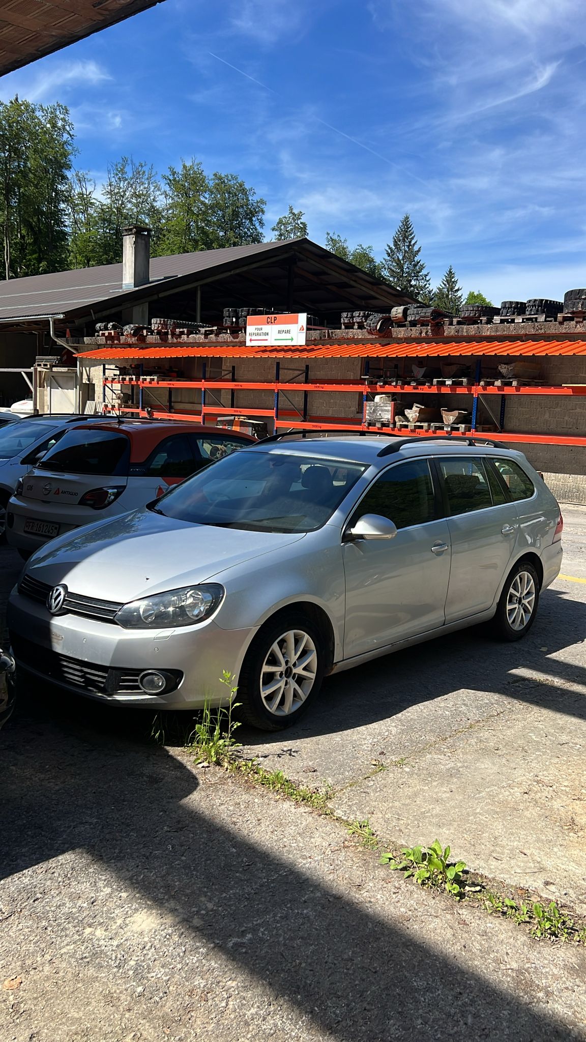 VW Golf Variant 1.4 TSI Highline-image-0