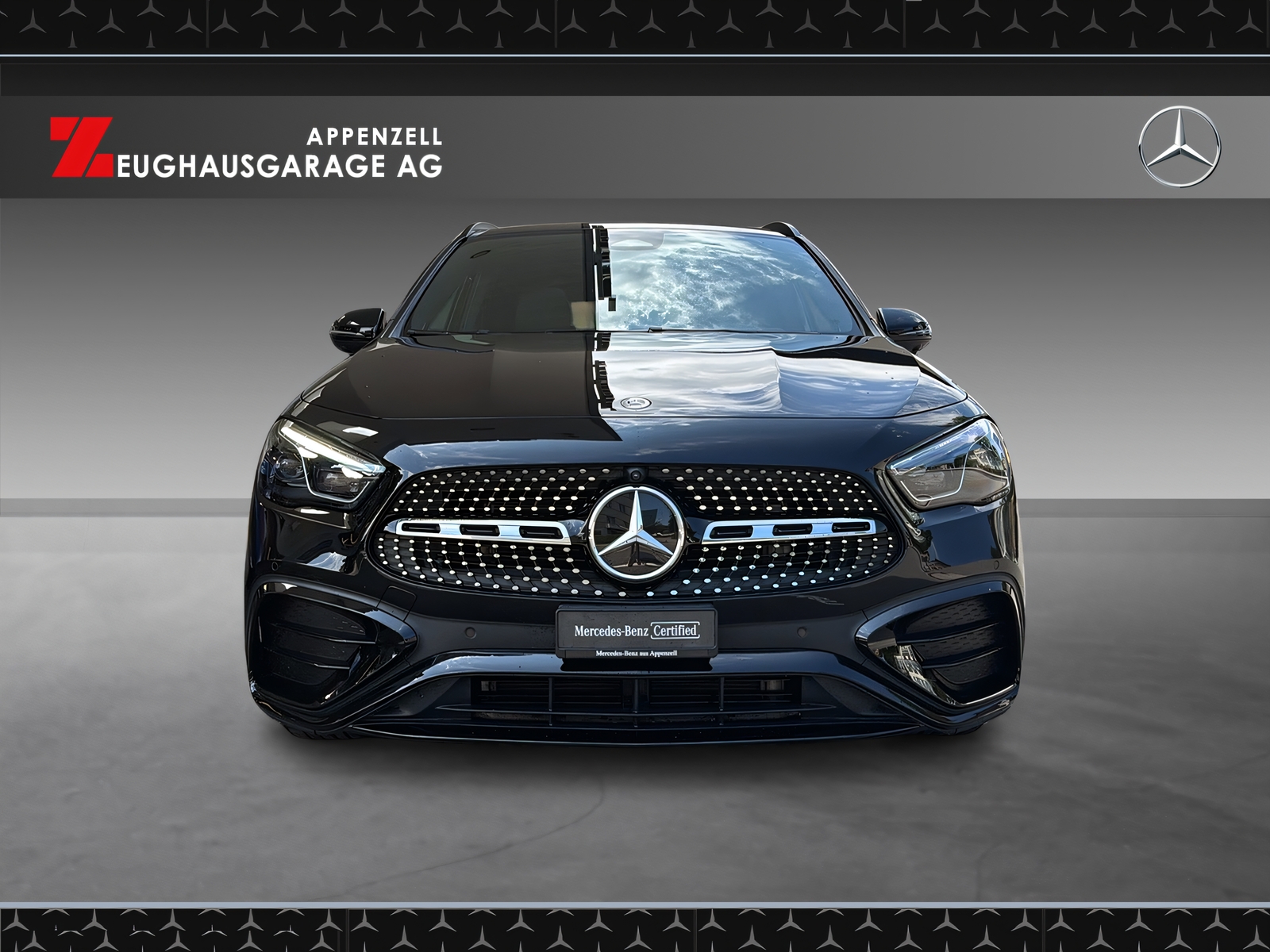 MERCEDES-BENZ GLA 250 4Matic Swiss Star-showroom-element-1