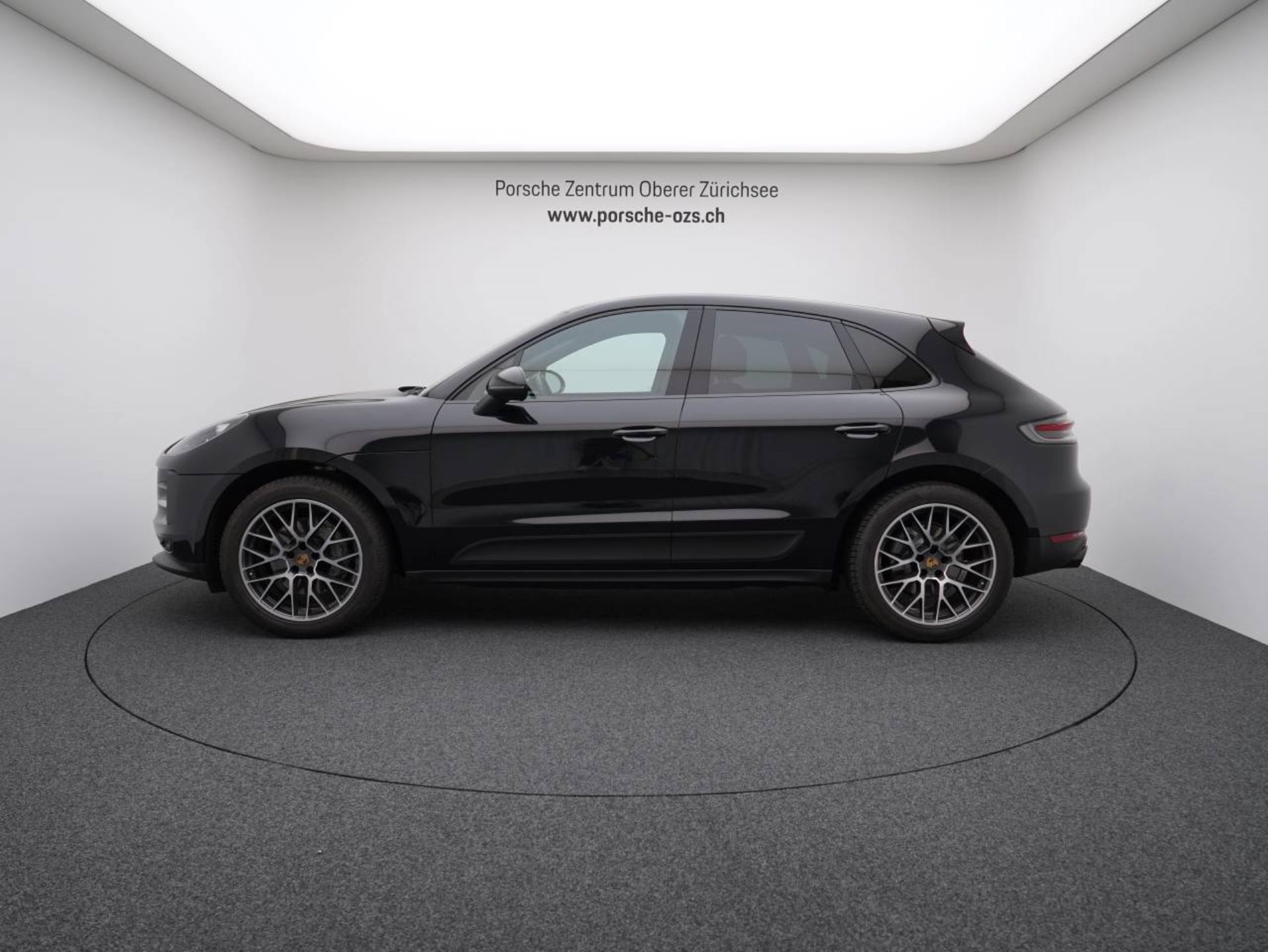 PORSCHE Macan S-image-1
