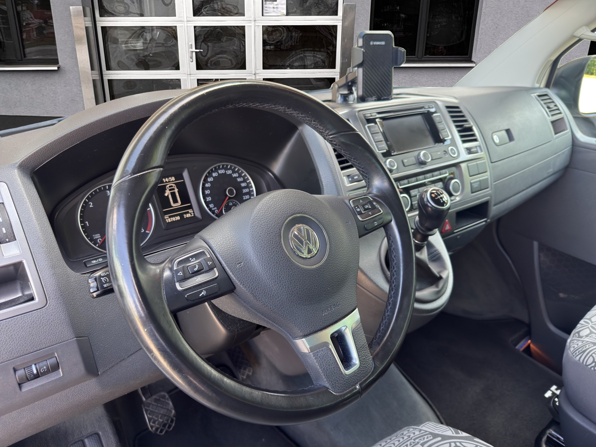 VW T5 Multivan 2.0 TDI CR Startline Last Edition 4Motion-image-14