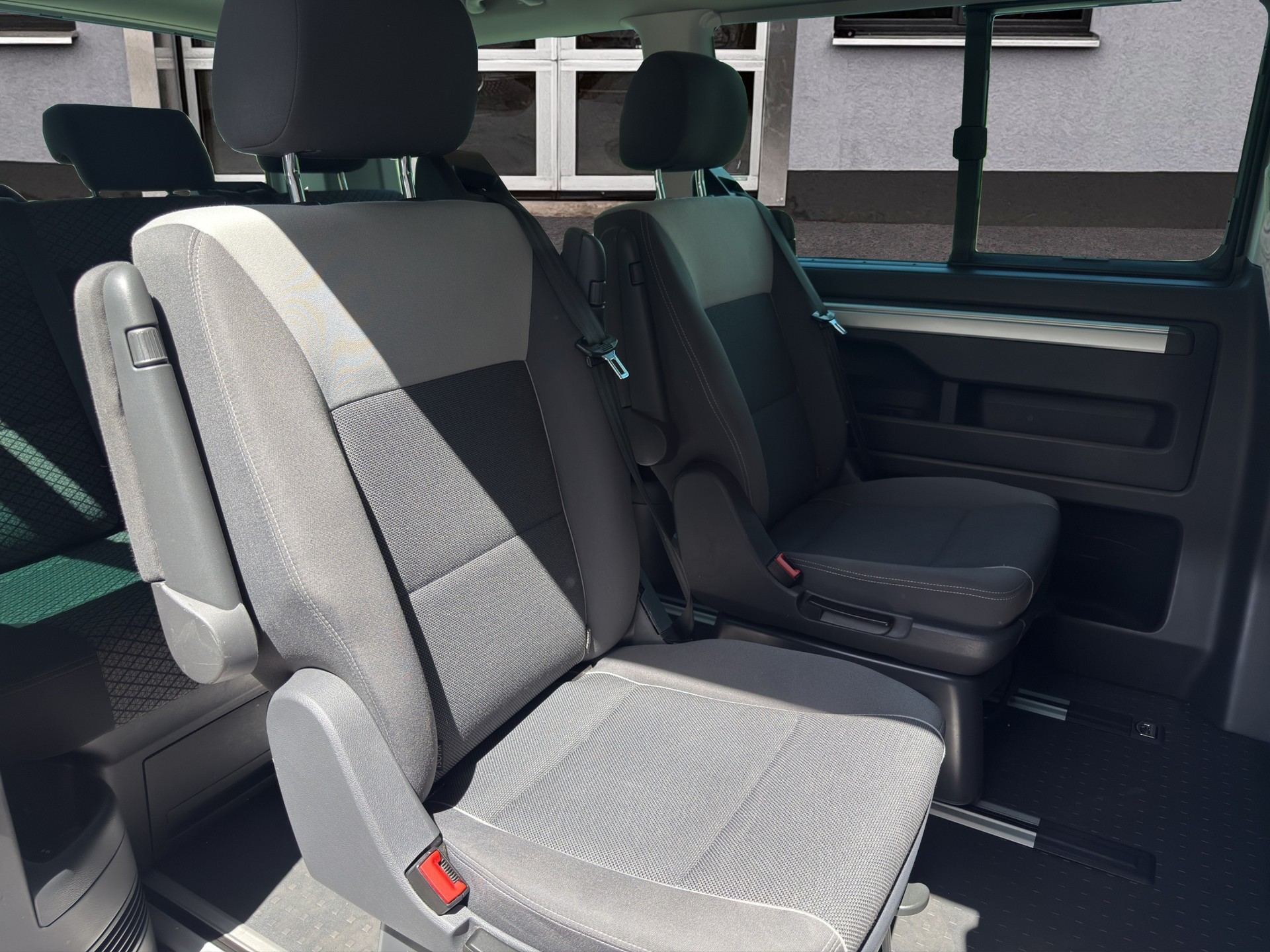 VW T5 Multivan 2.0 TDI CR Startline Last Edition 4Motion-image-17