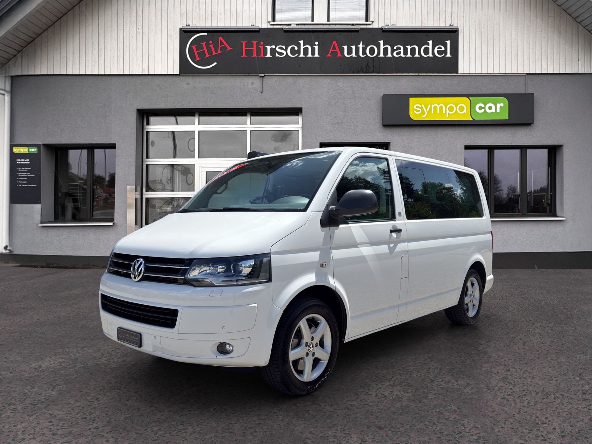 VW T5 Multivan 2.0 TDI CR Startline Last Edition 4Motion-image-0