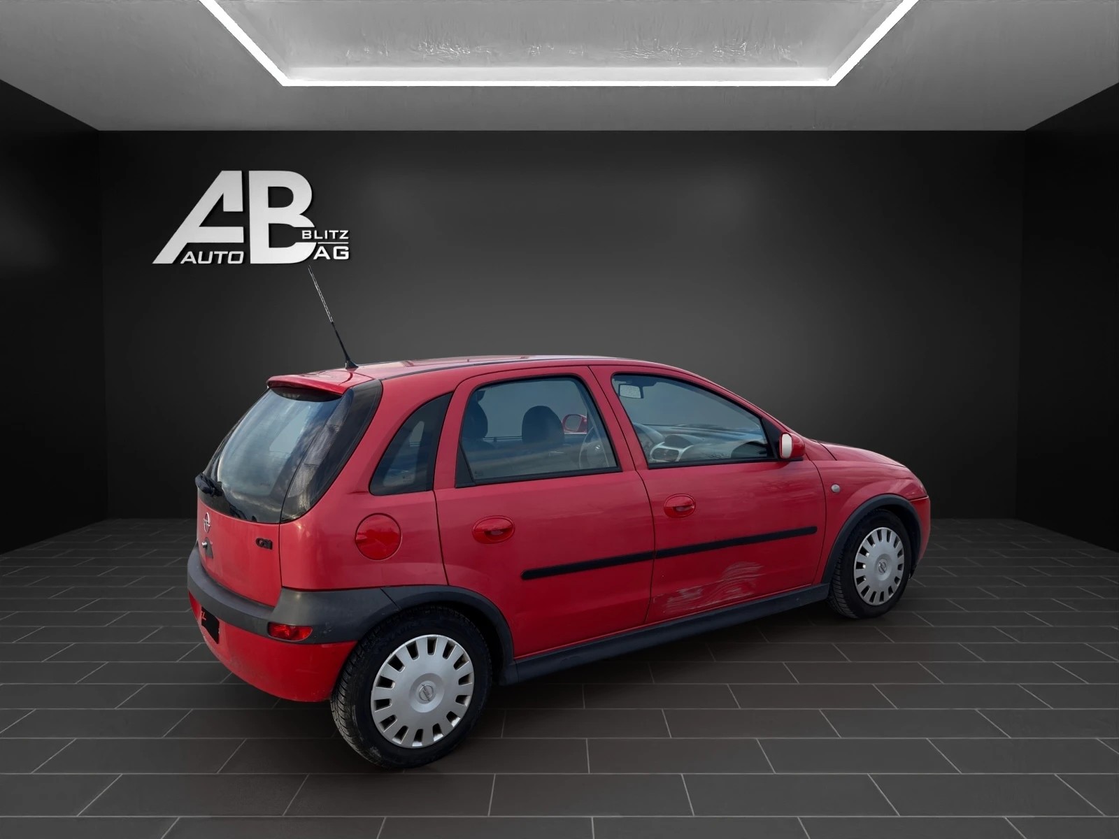 OPEL Corsa 1.8 16V GSi-image-4