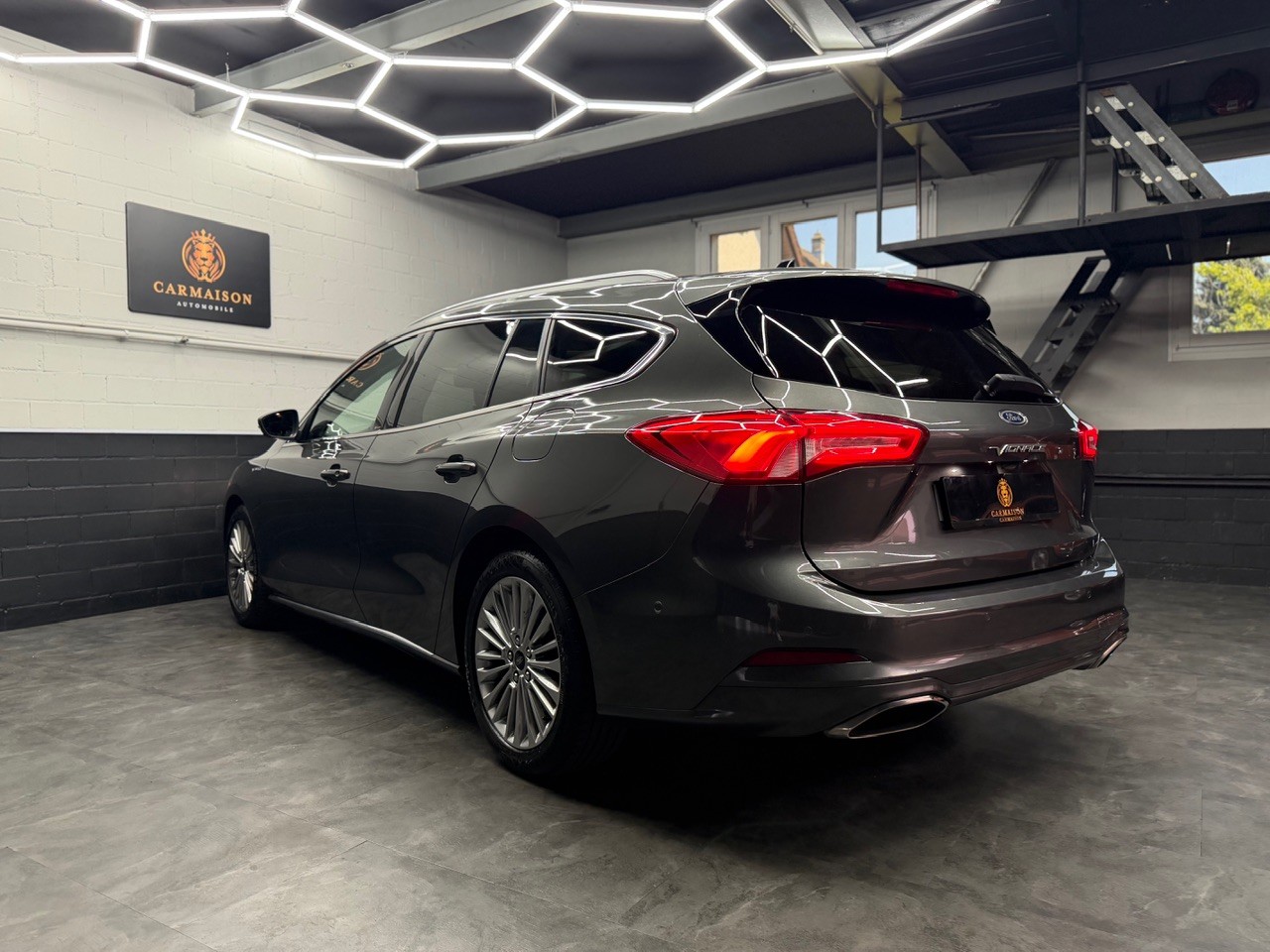 FORD Focus 1.5 SCTi Vignale | ACC | Head-Up Display | B&O Soundsystem | Full Assistenten | Schiebedach-image-6