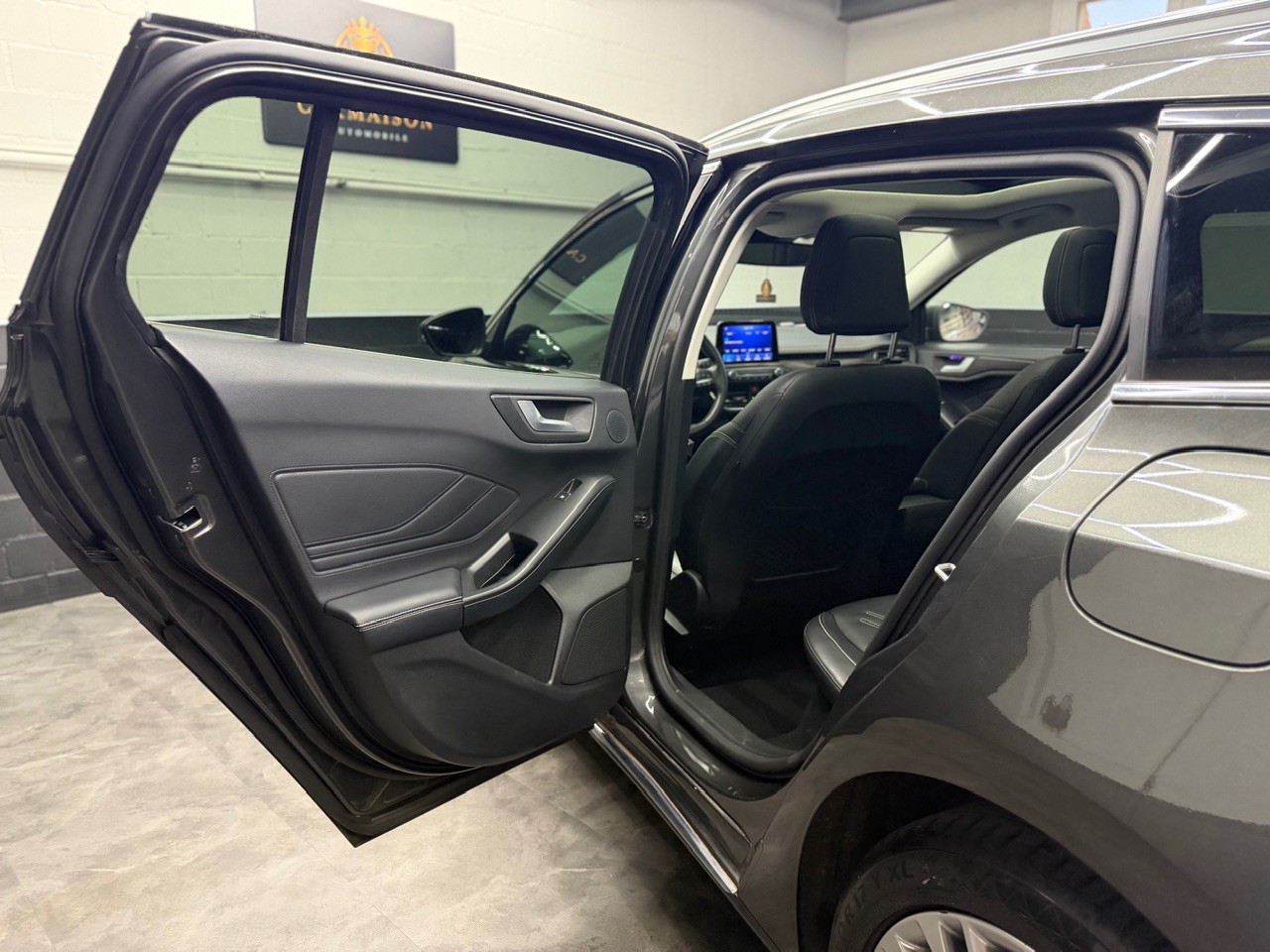 FORD Focus 1.5 SCTi Vignale | ACC | Head-Up Display | B&O Soundsystem | Full Assistenten | Schiebedach-image-21