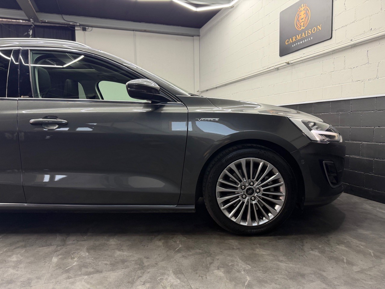 FORD Focus 1.5 SCTi Vignale | ACC | Head-Up Display | B&O Soundsystem | Full Assistenten | Schiebedach-image-9