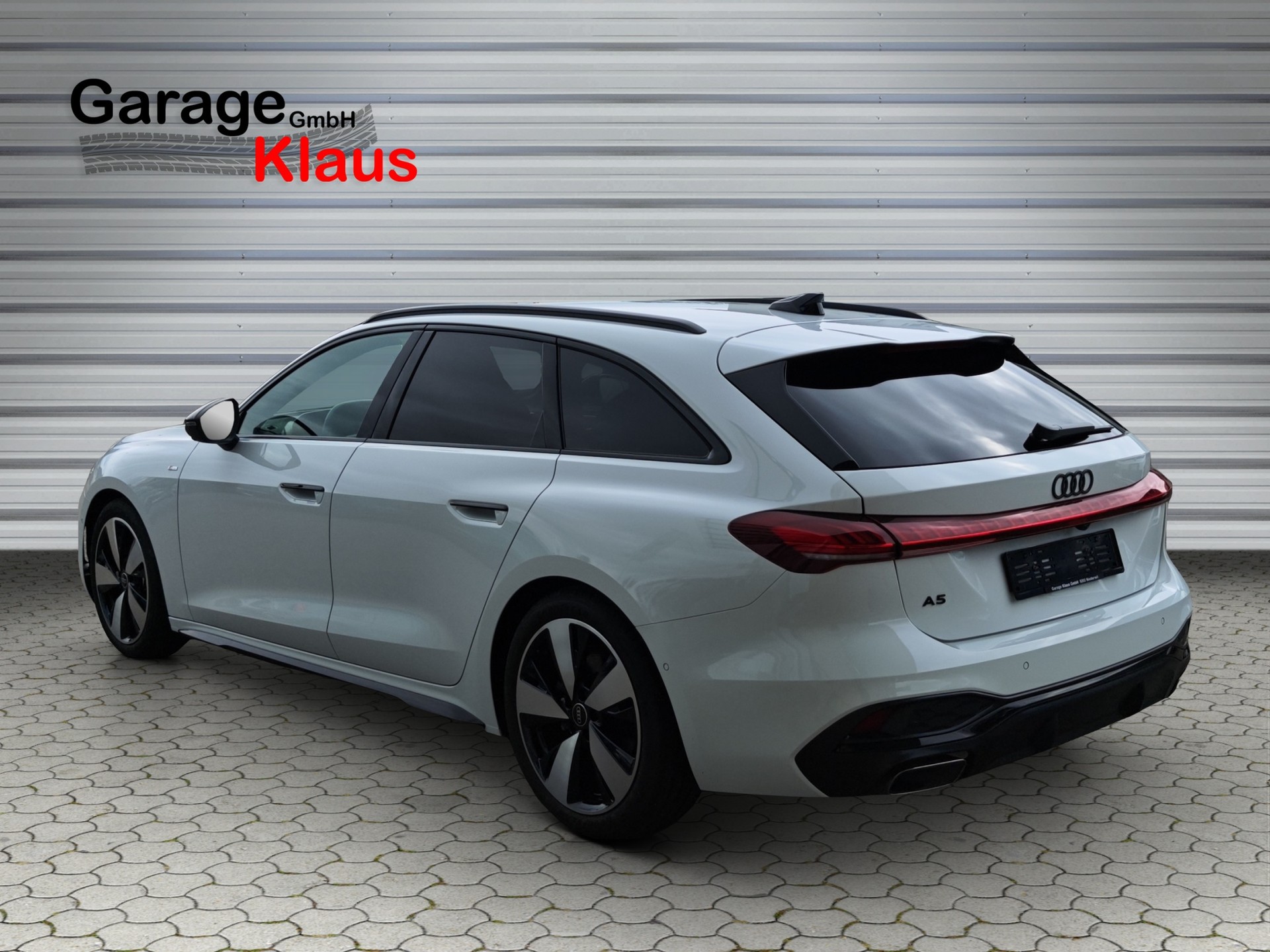 AUDI A5 Avant TFSI 150 kW S tronic-image-3