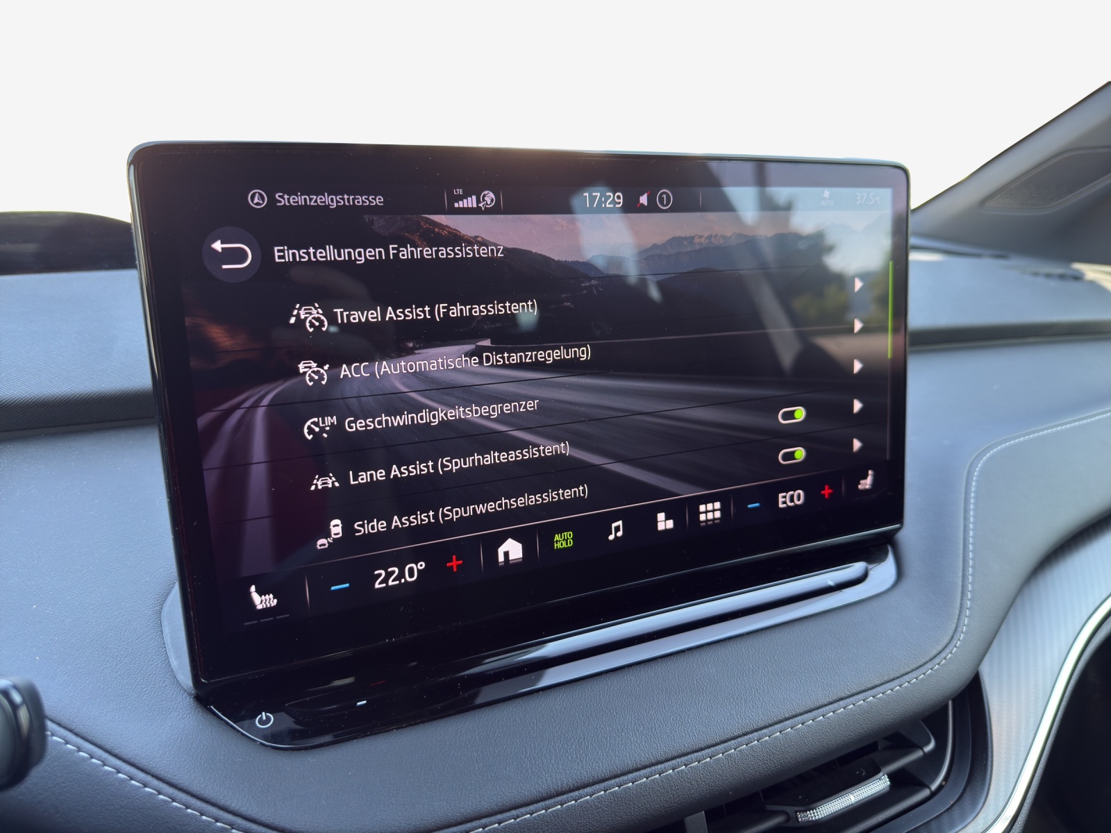 SKODA Enyaq iV 80x SportLine-image-15