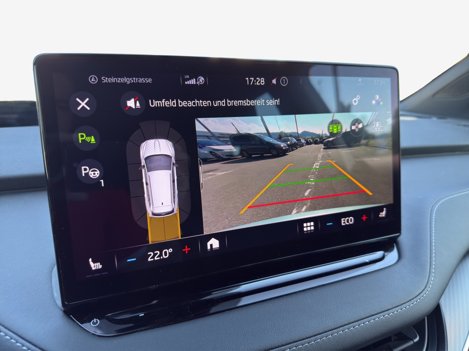 SKODA Enyaq iV 80x SportLine-image-14