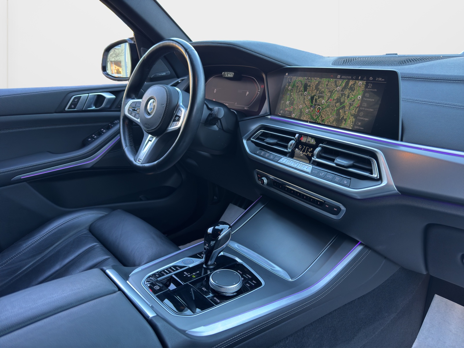 BMW X5 xDrive 48V 40d M Sport Steptronic-image-12