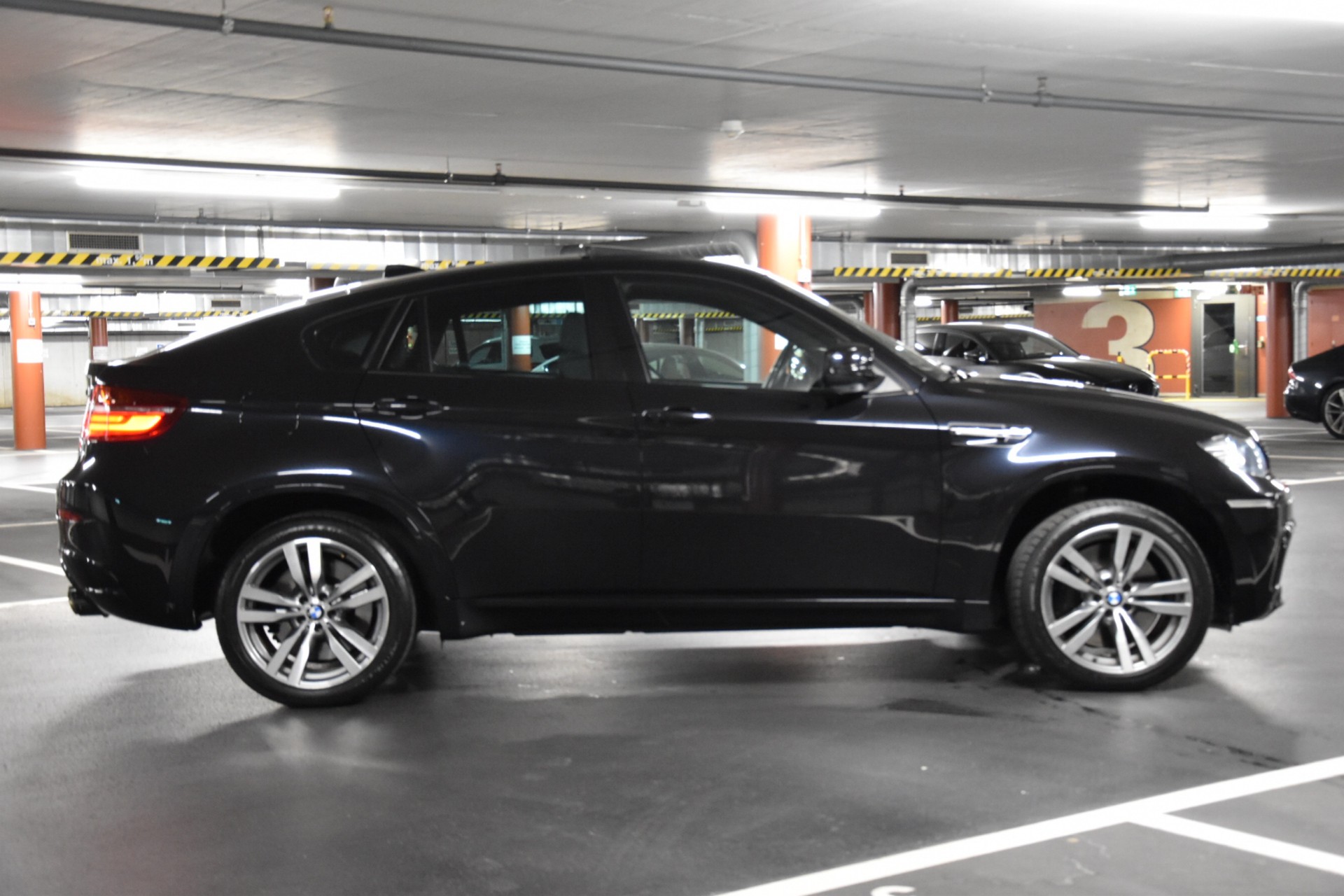 BMW X6 M Steptronic-image-9