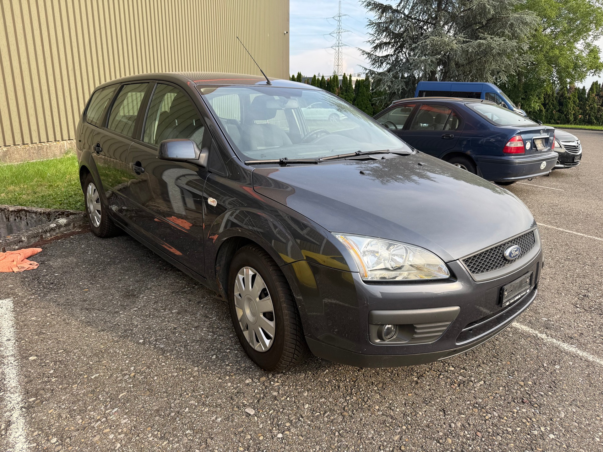 FORD Focus 1.8i Carving-image-1