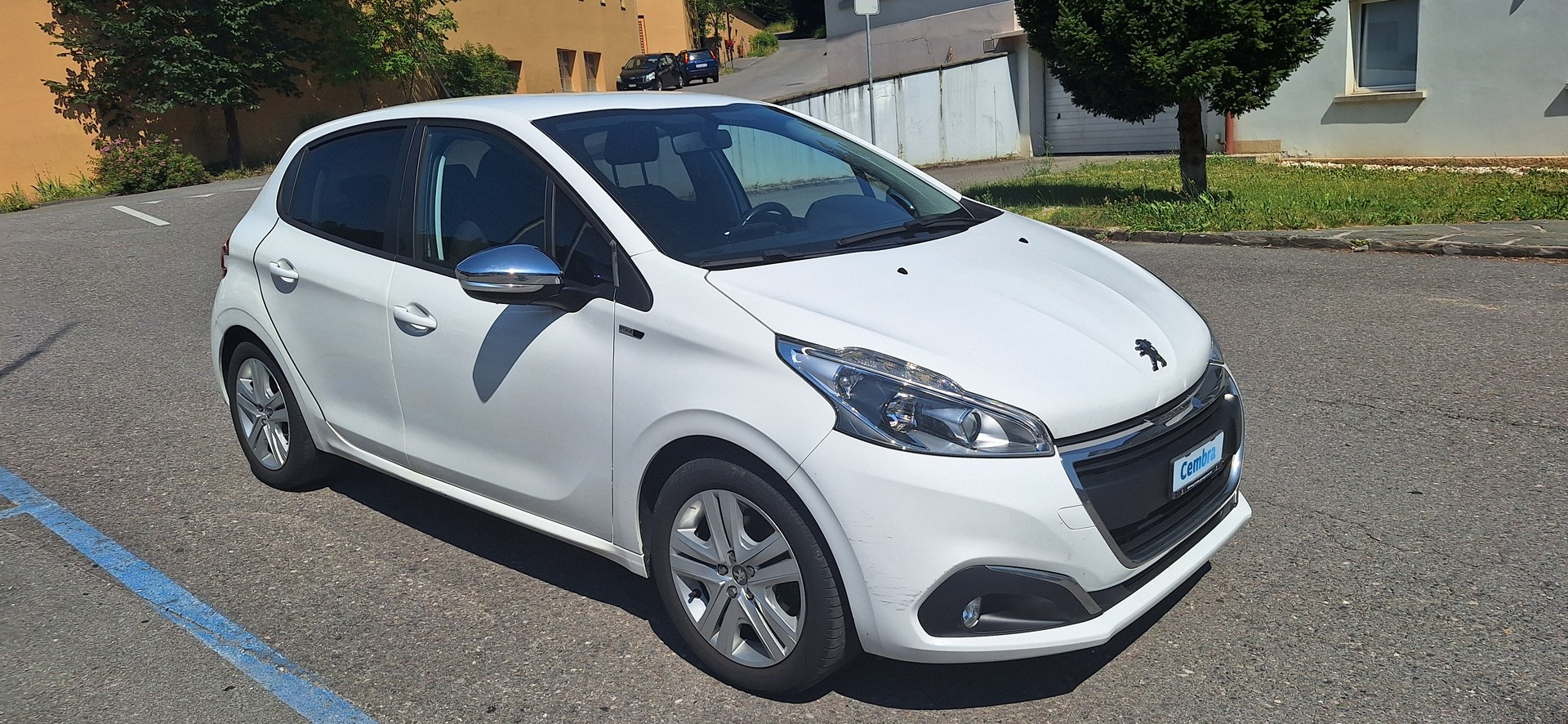 PEUGEOT 208 1.2 PureTech Active-image-7