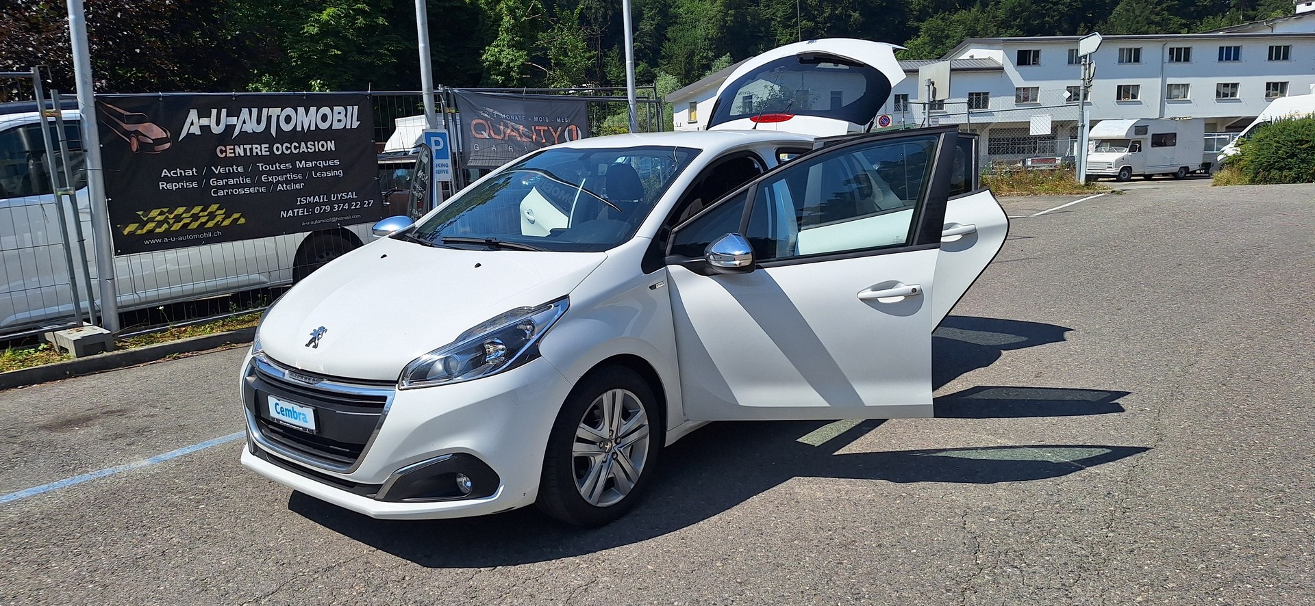 PEUGEOT 208 1.2 PureTech Active-image-15