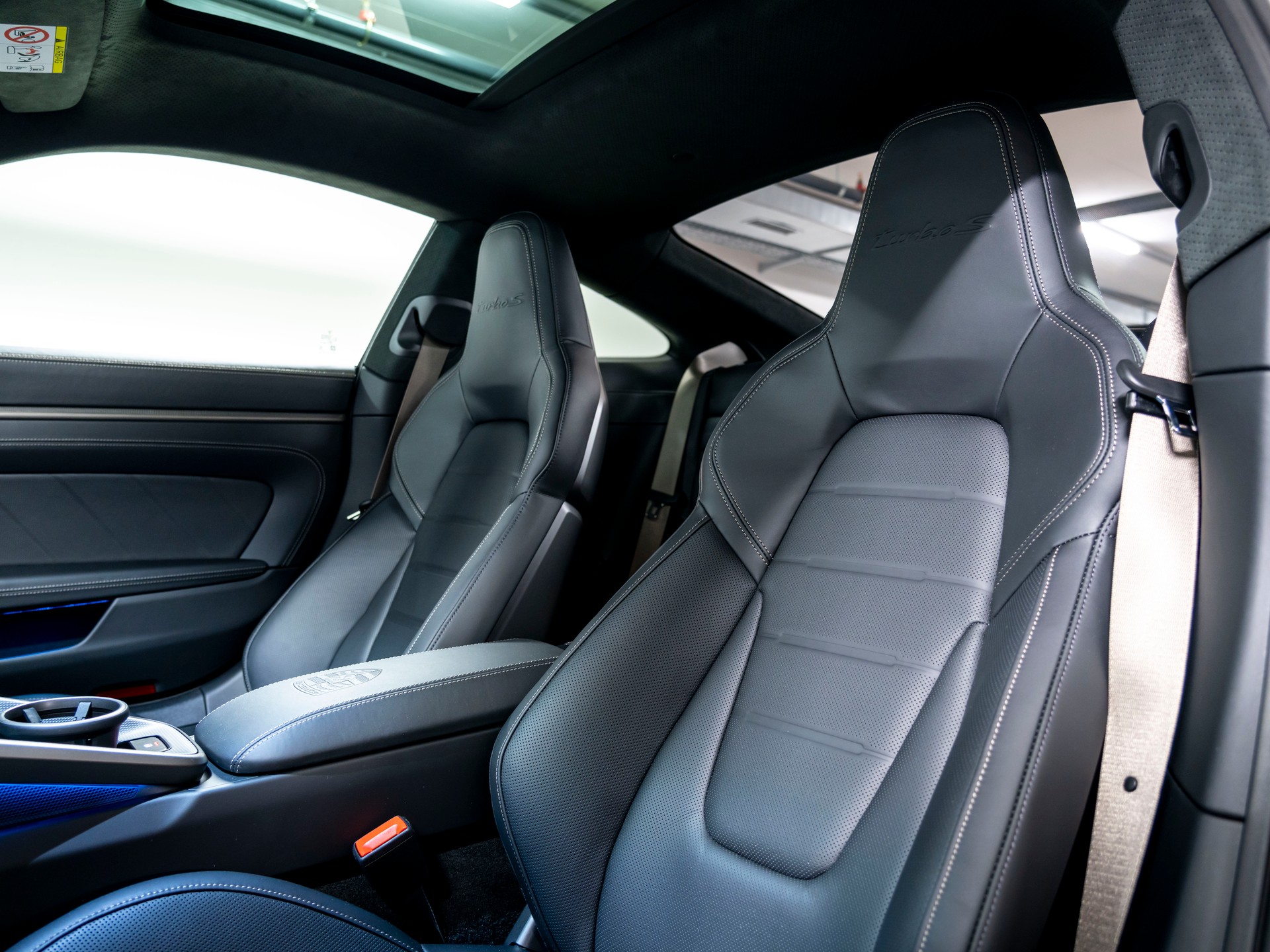 PORSCHE 911 Turbo S PDK-image-24