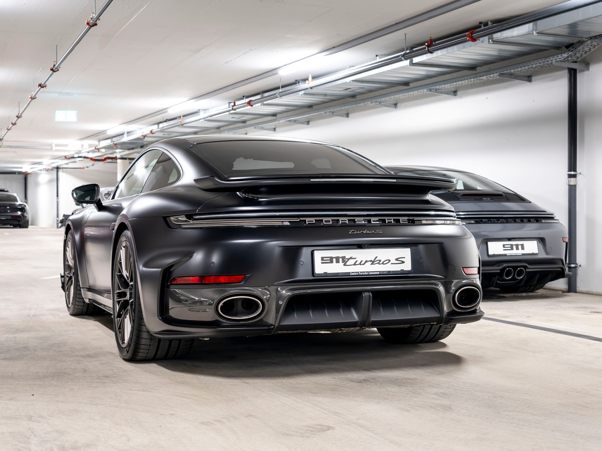 PORSCHE 911 Turbo S PDK-image-2