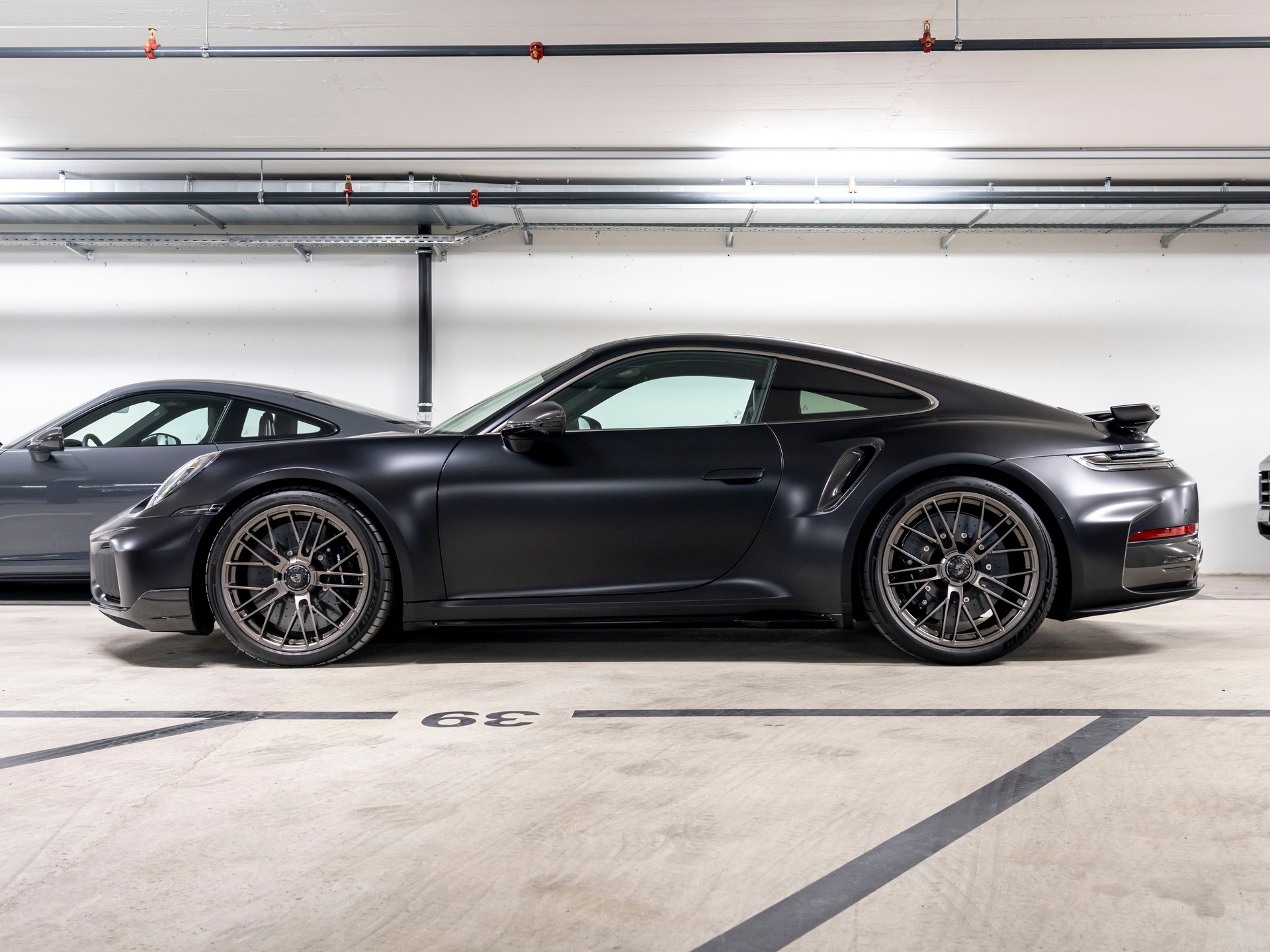 PORSCHE 911 Turbo S PDK-image-1