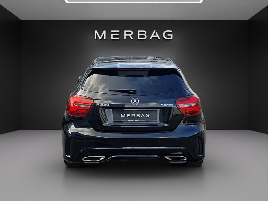 MERCEDES-BENZ A 220 AMG Line 4Matic-image-4