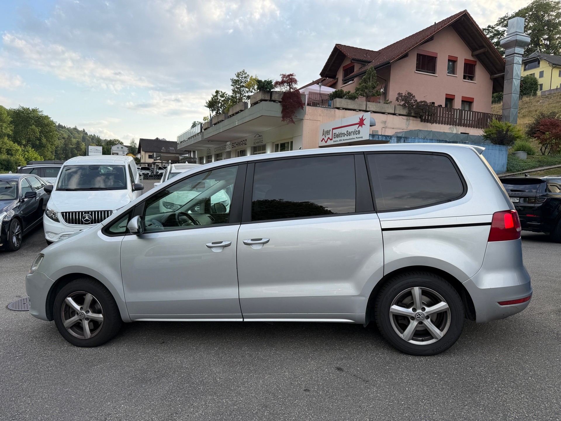 VW Sharan 2.0 TDI BlueMotion Technology Start-image-5