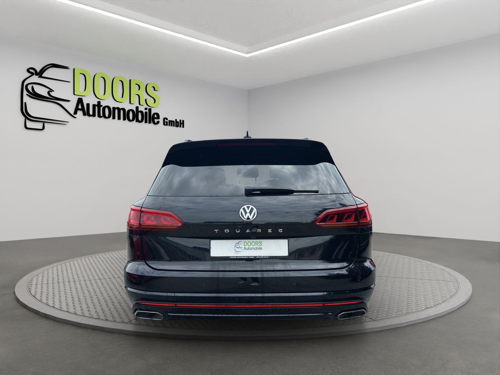 VW Touareg 3.0 TDI R Line Tiptronic-image-3