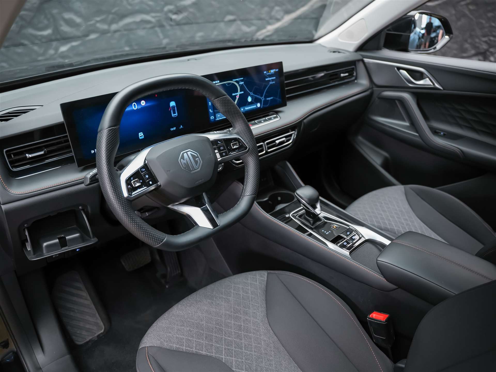 MG HS 1.5 T Comfort Automat *Werksgarantie*Rückfahrkamera*Abstandsregler*-image-7