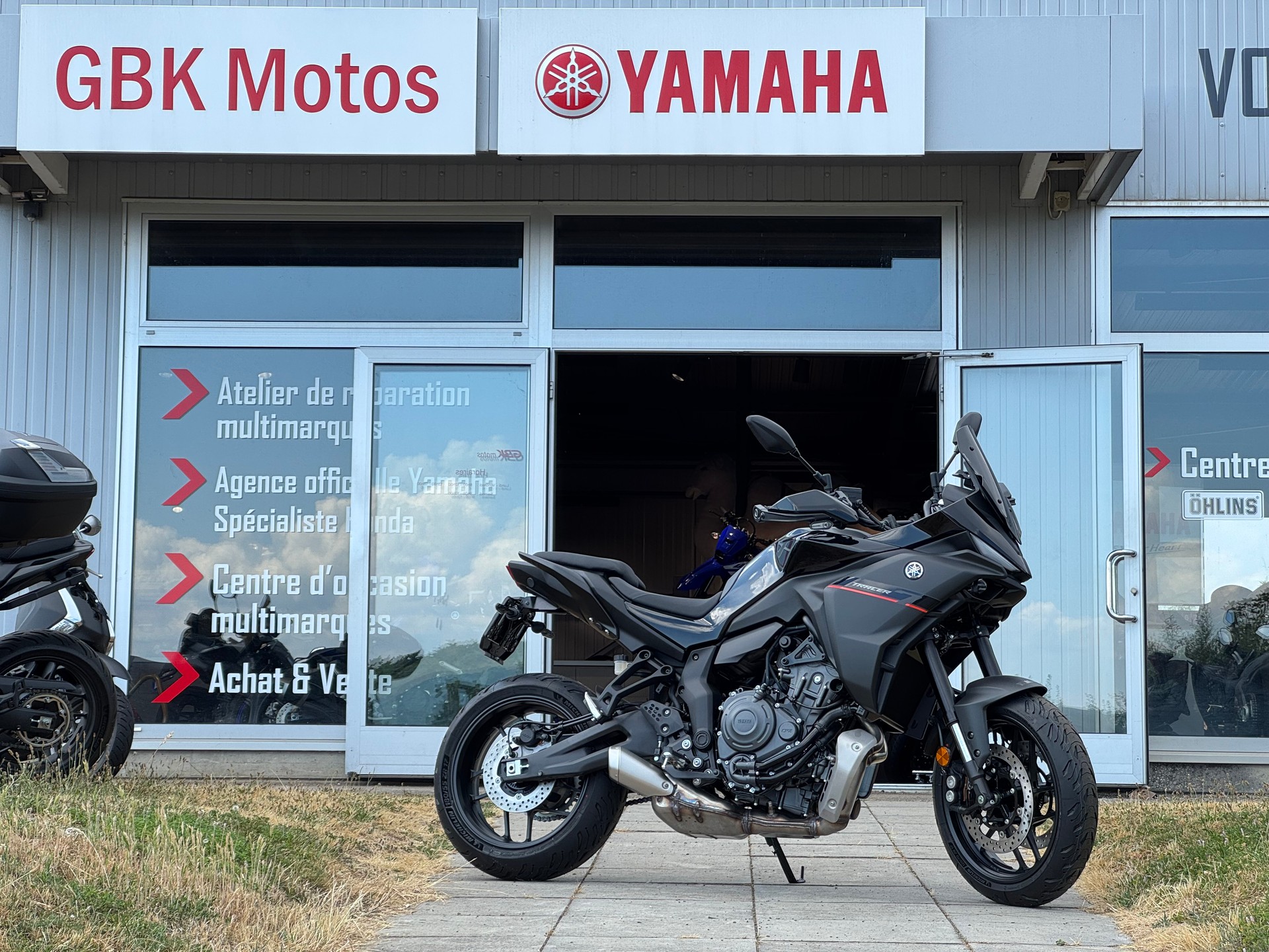 YAMAHA Tracer 7