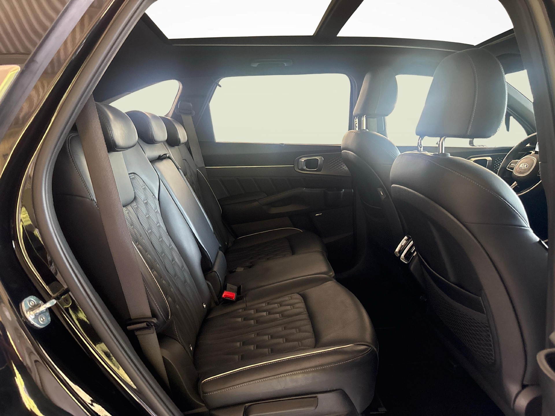 KIA Sorento 1.6 T-GDi Hybrid Style 7P + Gancio traino amovibile incluso-image-11