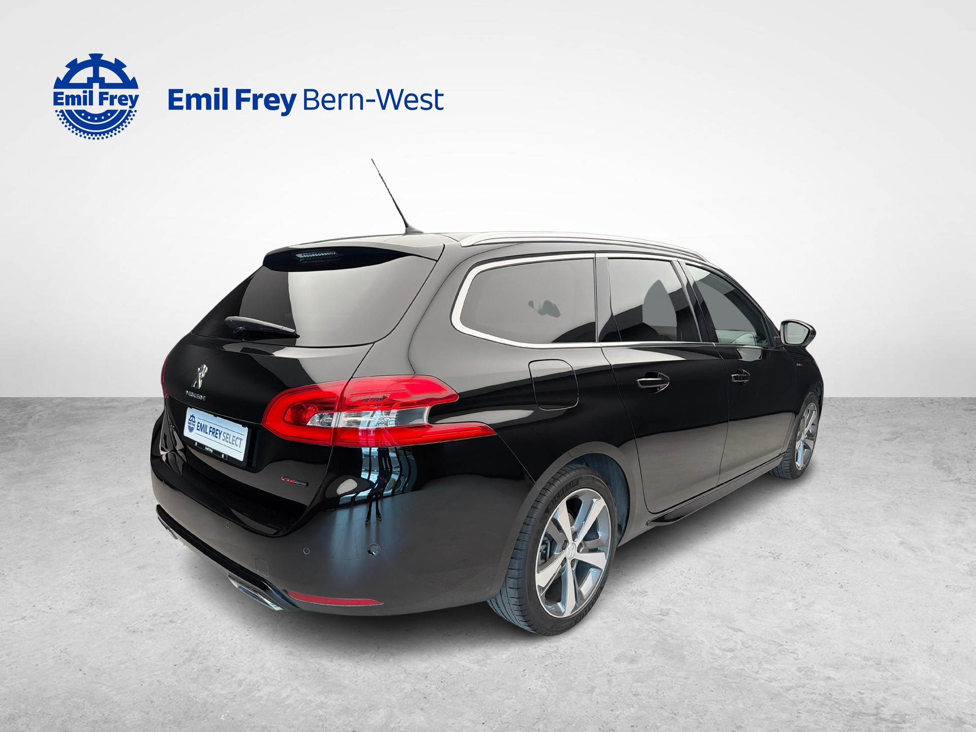 PEUGEOT 308 SW 1.2 PureTech 130 GT Line S/S-image-4