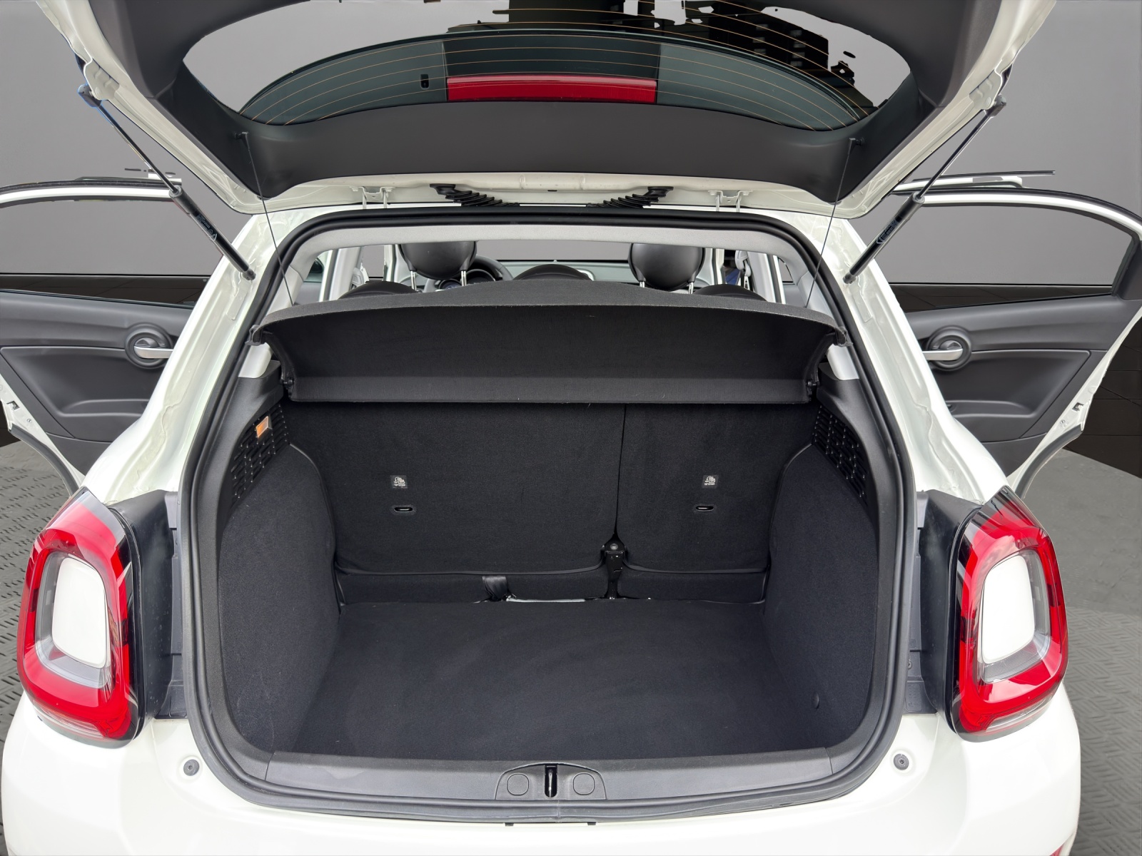 FIAT 500X 1.5 Hybrid Sport DCT-image-18