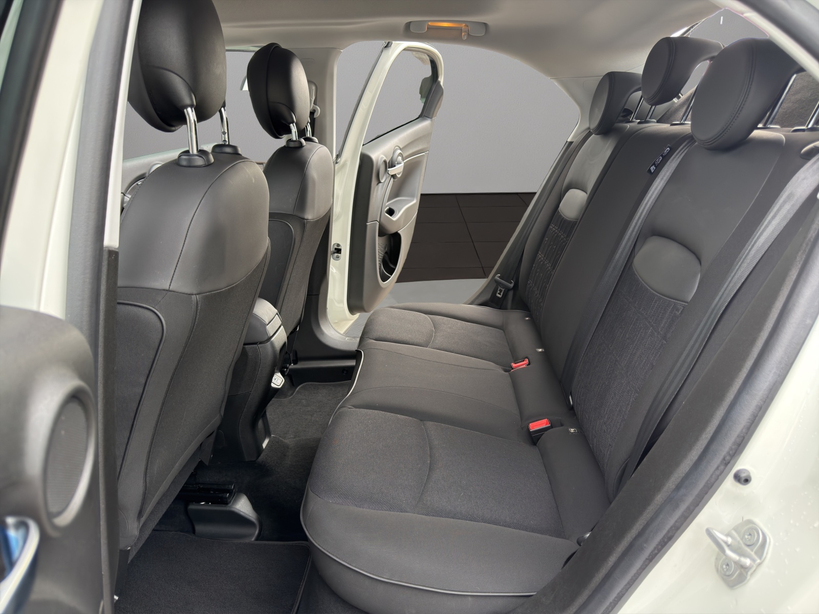 FIAT 500X 1.5 Hybrid Sport DCT-image-12