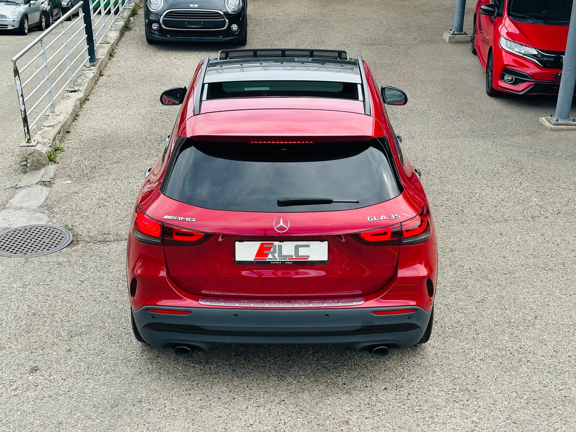MERCEDES-BENZ GLA 35 AMG 4Matic 8G-Speedshift DCT-image-6