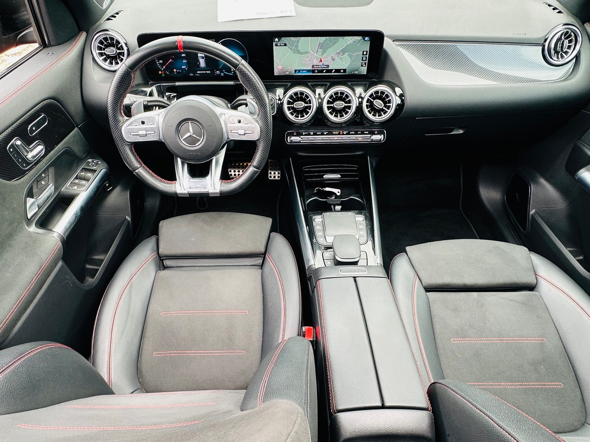 MERCEDES-BENZ GLA 35 AMG 4Matic 8G-Speedshift DCT-image-15