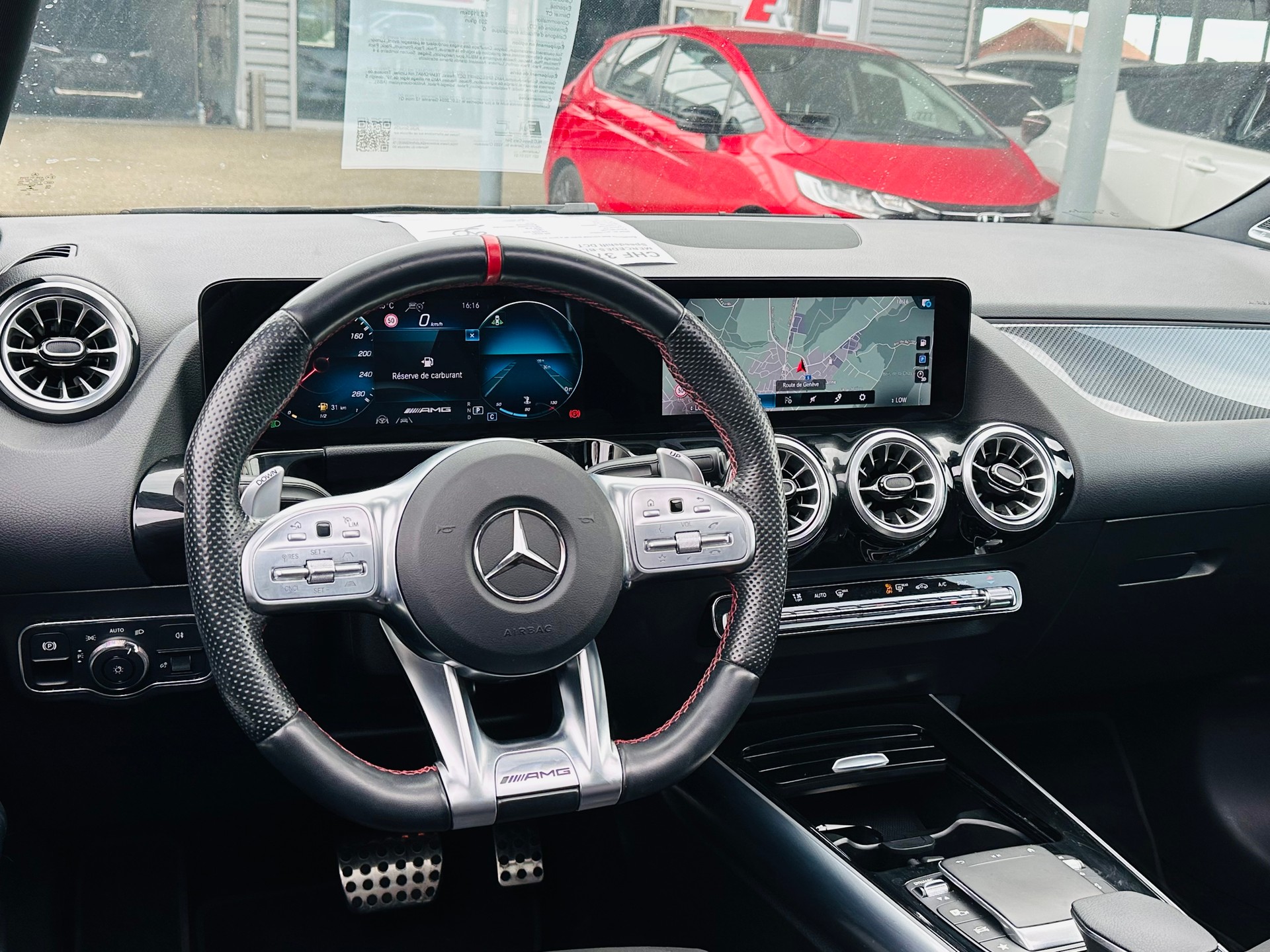 MERCEDES-BENZ GLA 35 AMG 4Matic 8G-Speedshift DCT-image-17