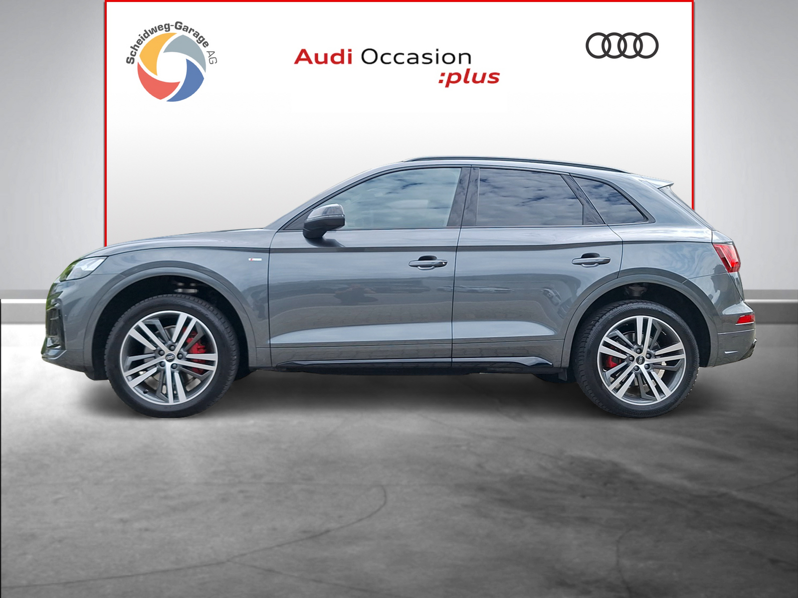 AUDI Q5 40 TDI Black Edition quattro S-tronic-image-2