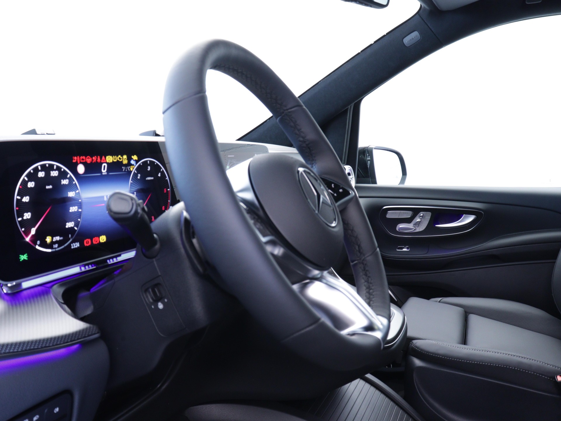 MERCEDES-BENZ V 300 d Swiss Ed. lang 4matic Van-image-6