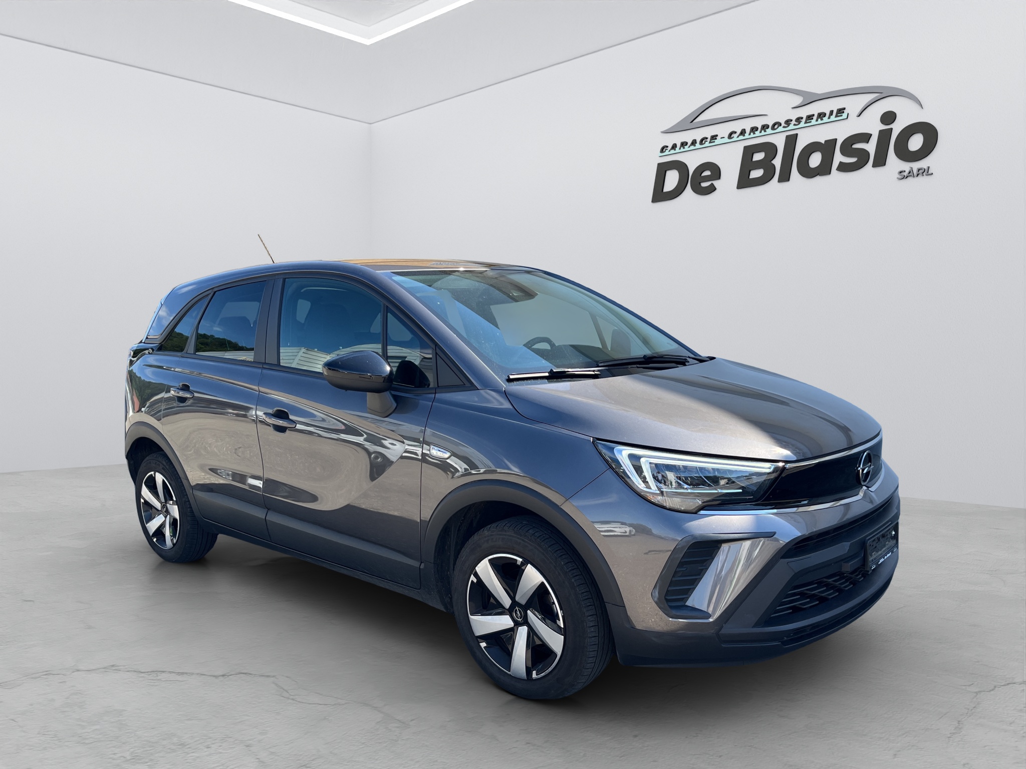 Car photo