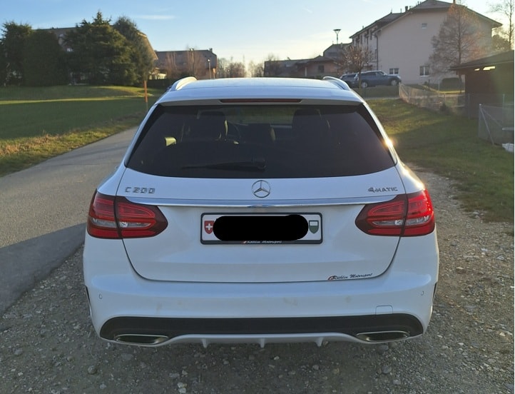 MERCEDES-BENZ C 200 AMG Line 4matic-image-1