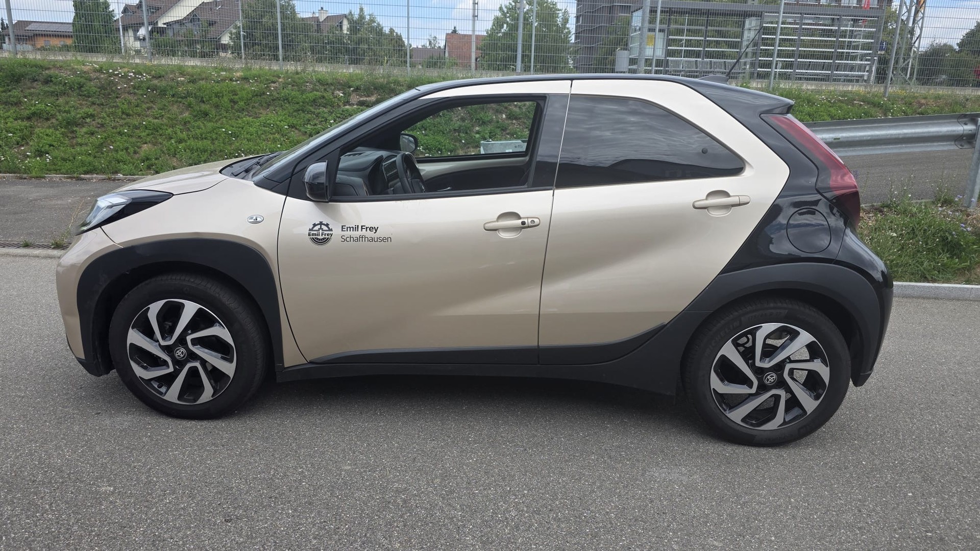 TOYOTA Aygo X 1.0 VVT-i Trend CVT-image-4