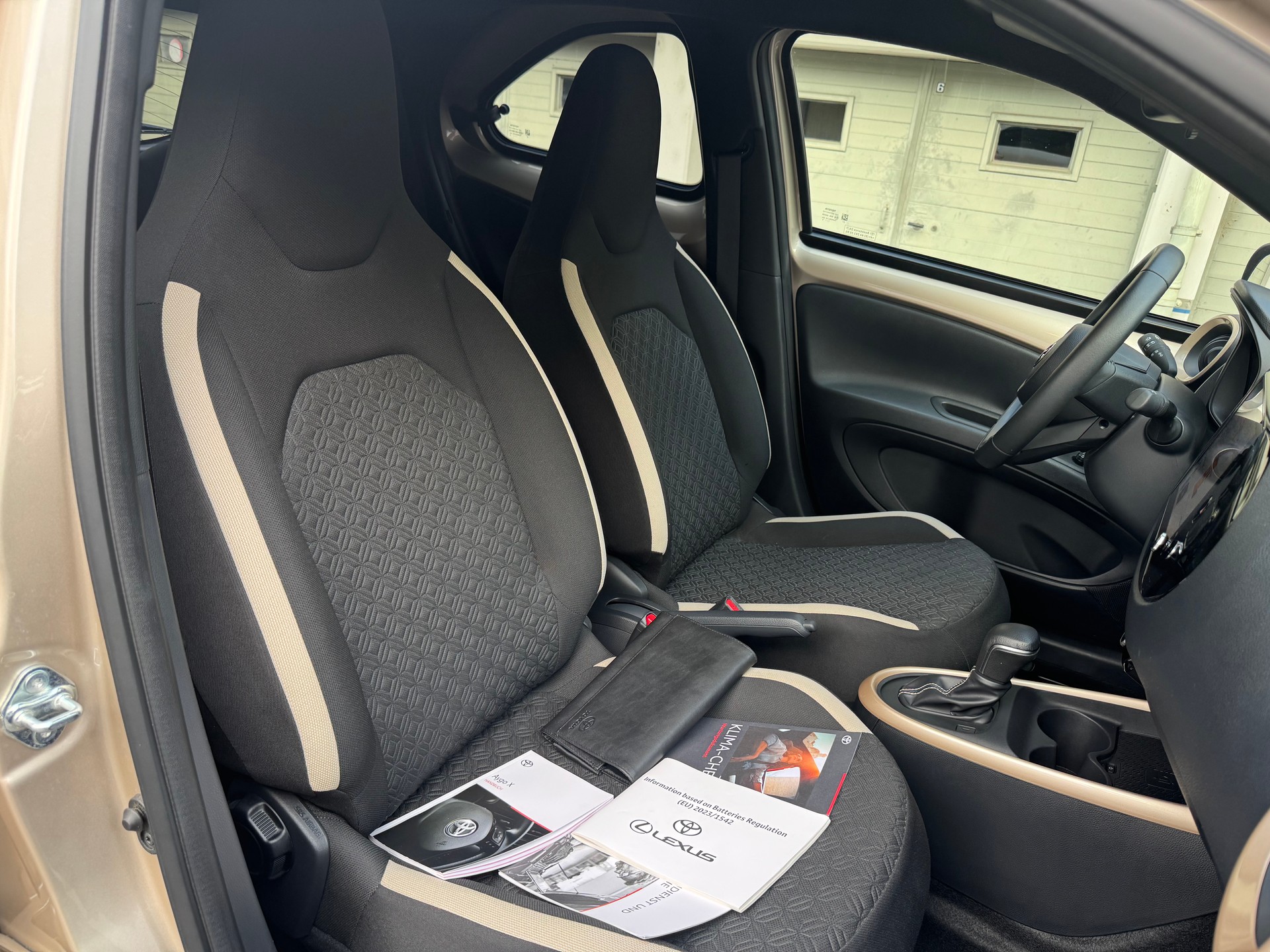 TOYOTA Aygo X 1.0 VVT-i Trend CVT-image-9