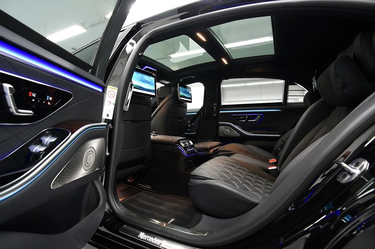 MERCEDES-BENZ S 450 L 4Matic AMG Line 9G-Tronic-image-19