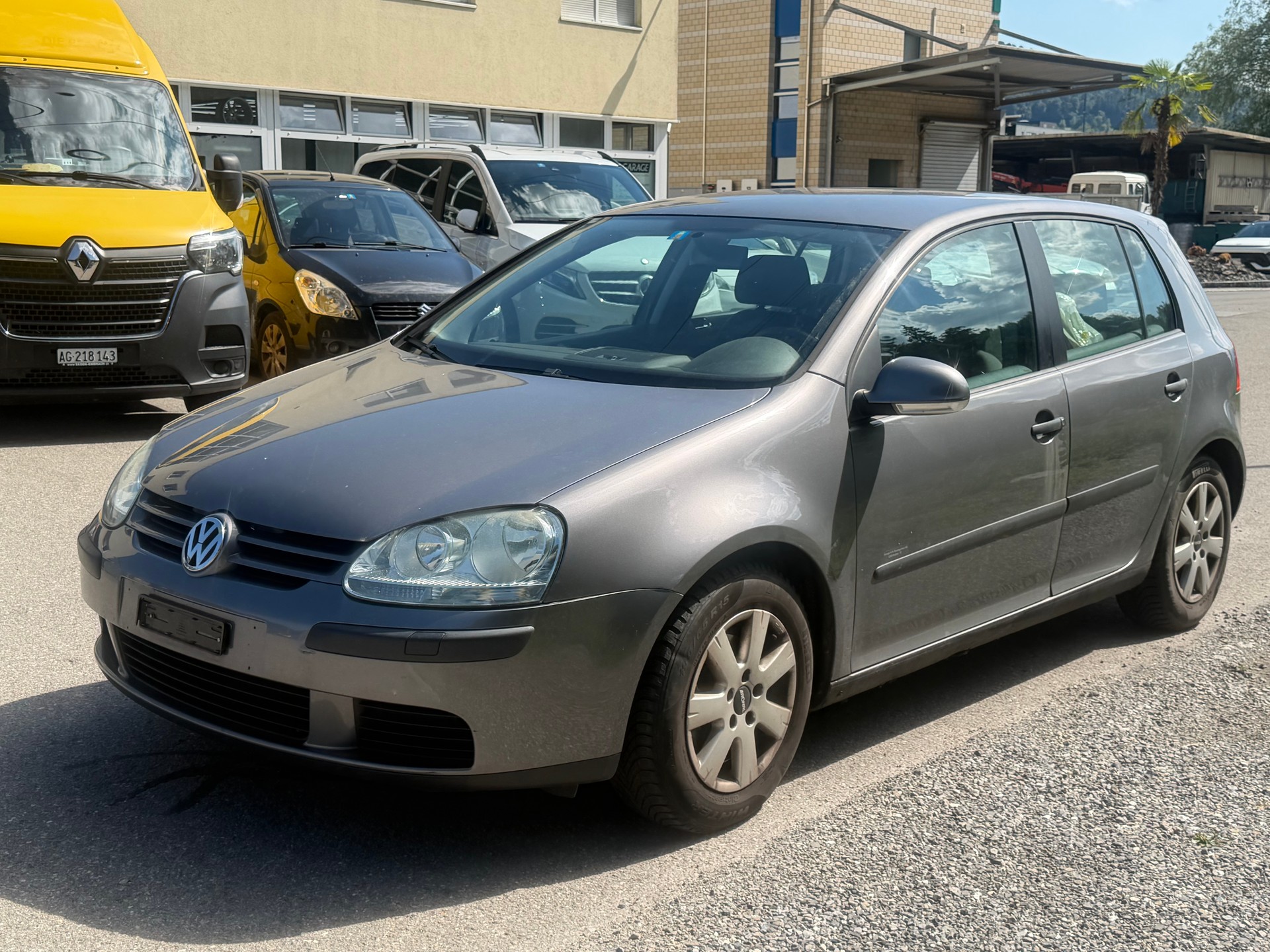 VW Golf 1.6 Sportline-image-2