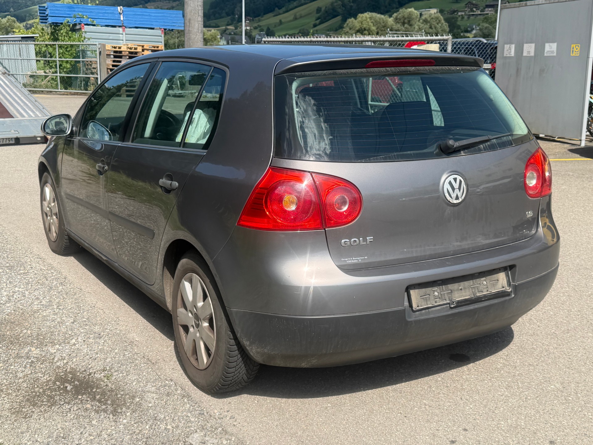 VW Golf 1.6 Sportline-image-3